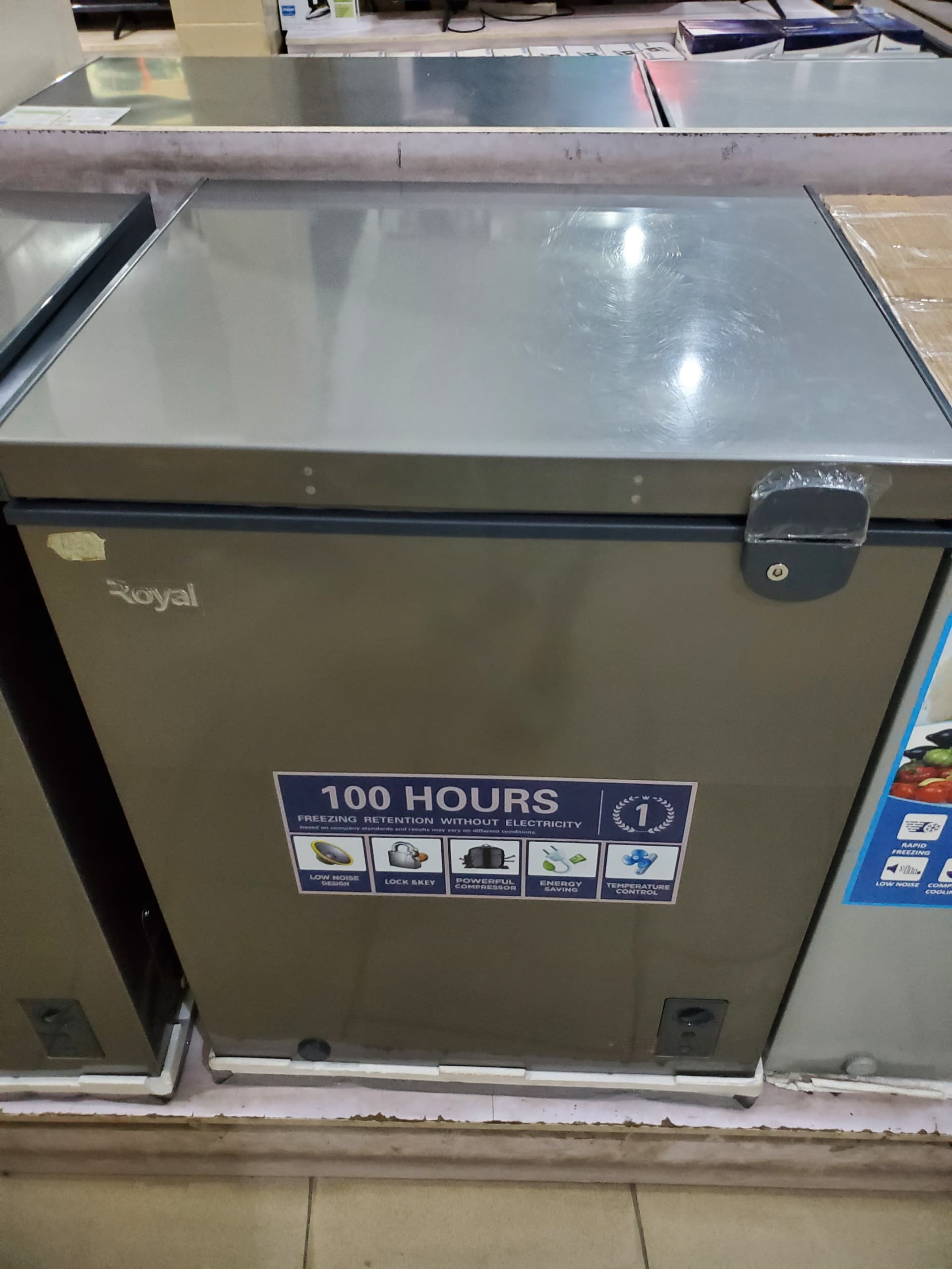 Royal Deep Freezer
